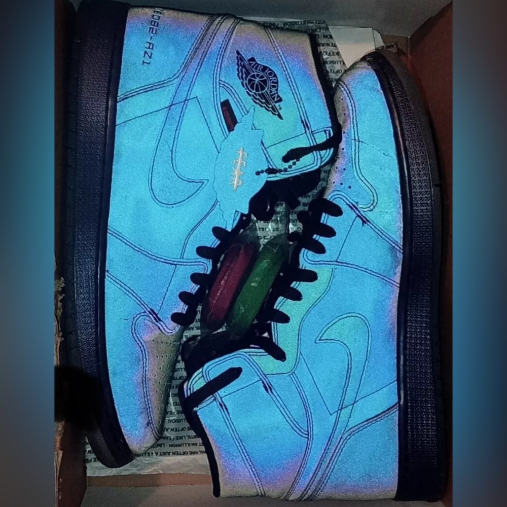 AJ1 High Zoom Fearless mens 11 BV0006-900